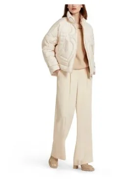 Marc Cain Daunenjacken Louis Vuitton Beige -Marc Cain Geschäft 072a60d45e925ae43c01a16ededb776c