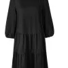 Marc Cain Freizeitkleider Dress Black -Marc Cain Geschäft 2a9c8e514835a6d9c2022e736cdf29c1