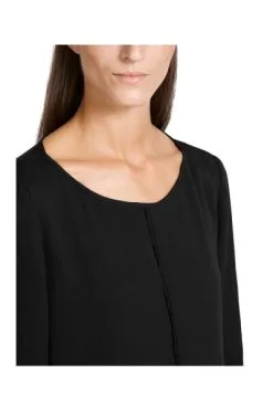 Marc Cain Blusen Black -Marc Cain Geschäft 5a27b38f993047baa40a4d555ab7bc9e