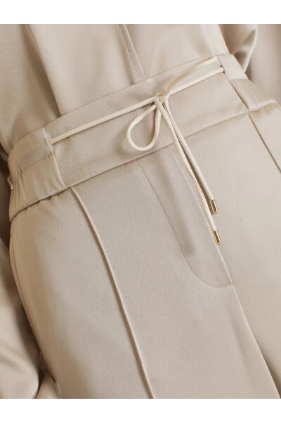 Marc Cain Jogginghosen Verkürzte Satinhose Beige 4 Marc Cain Jogginghosen Verkürzte Satinhose Beige – Bild 2