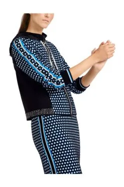 Marc Cain Strick & Pullover In Deutschland Gestrickte Strickjacke Black 12 Marc Cain Strick & Pullover In Deutschland Gestrickte Strickjacke Black -Marc Cain Geschäft 66592eea3daec380994193837fc982e8