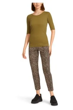 Marc Cain T-Shirts T-Shirt Mit Femininem Dekolleté Green -Marc Cain Geschäft 67344b893ea2dfa7ac2bcd82a817aab4