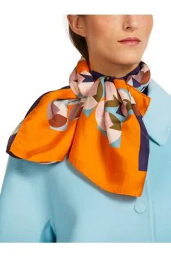 Marc Cain Geschäft 34 Marc Cain Schals Gebrauchte Schnelle 35 Monogrammhandtasche Orange