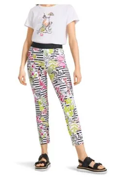 Marc Cain Geschäft -Marc Cain Geschäft a4cecf8cb724819bf3d3e87256c8a018