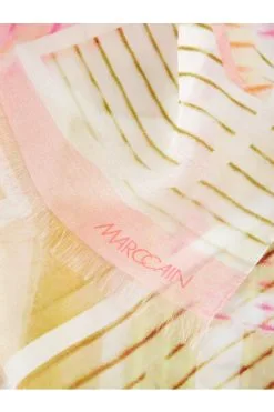 Marc Cain Schals Edler Schal Mit Seidenanteil Pink -Marc Cain Geschäft adf199e01c5a6e9aff8684bdbcb6f587