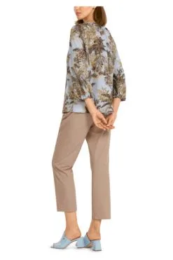 Marc Cain Feminines Blusenshirt Mit Palmenmotiv Blue -Marc Cain Geschäft b26797155b194bd6f98bb0cabb02950d