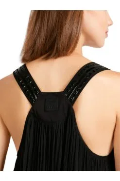 Marc Cain Freizeitkleider Kurzärmeliges Trägerkleid Black -Marc Cain Geschäft ba85fd21b7be330e796640127164a0e8