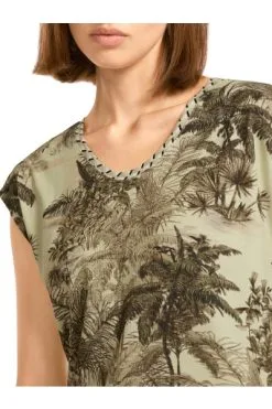 Marc Cain T-Shirts T-Shirt Mit Palmenmotiv Green -Marc Cain Geschäft dd5be29486fc8ed05c4cc6e35035059d