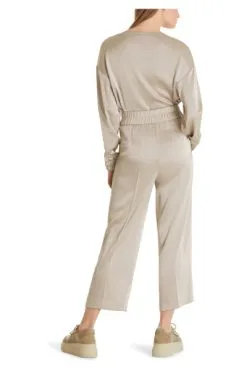 Marc Cain Jogginghosen Verkürzte Satinhose Beige 9 Marc Cain Jogginghosen Verkürzte Satinhose Beige -Marc Cain Geschäft dfd6877e7b3c381dba0eb609647ab377