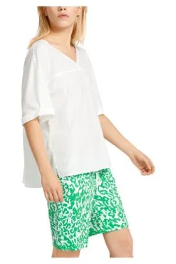 Marc Cain Blusen V-Neck-Bluse White -Marc Cain Geschäft e3ad901ee070e0e8a9336b26ca490c55