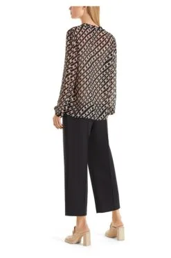 Marc Cain Blusen Bluse Im Geometrischen Dessin Black -Marc Cain Geschäft f890727a9dc8c6d693f1ef707458b4bc