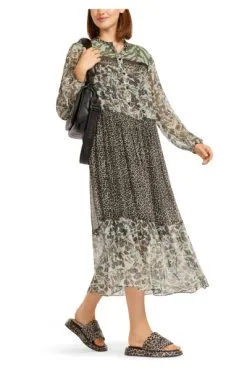 Marc Cain Freizeitkleider Day Dresses Green -Marc Cain Geschäft fbb2613302a0be8bbbc1d6186a82e658